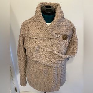 Aran Sweater Market Light to Medium Beige One Button Cardigan